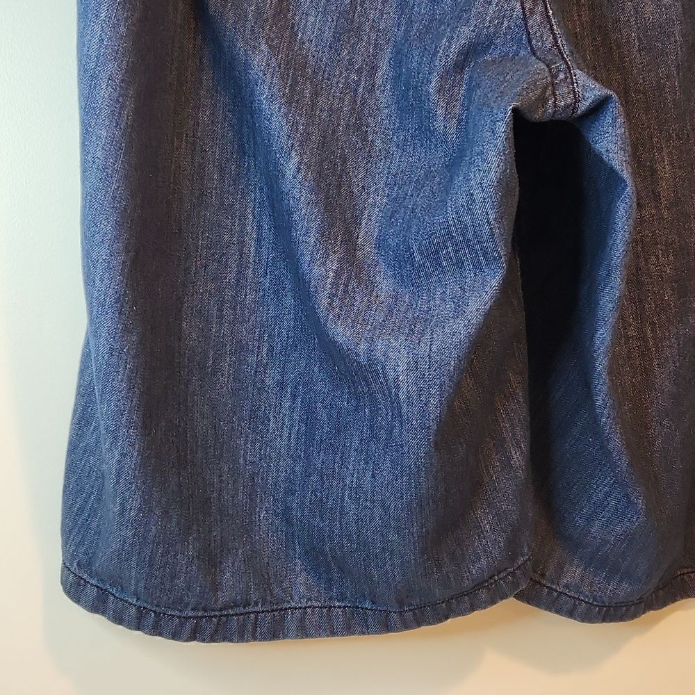 Torrid Blue Jean Denim Shorts 100% Cotton Casual Summer Women's Sz 24 EUC NICE! - Picture 13 of 14